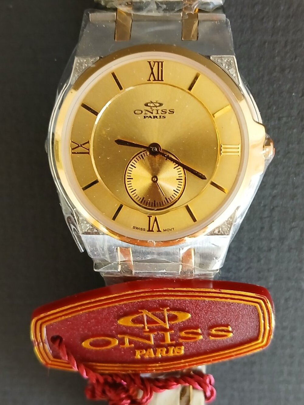 NWT Oniss Paris Watch